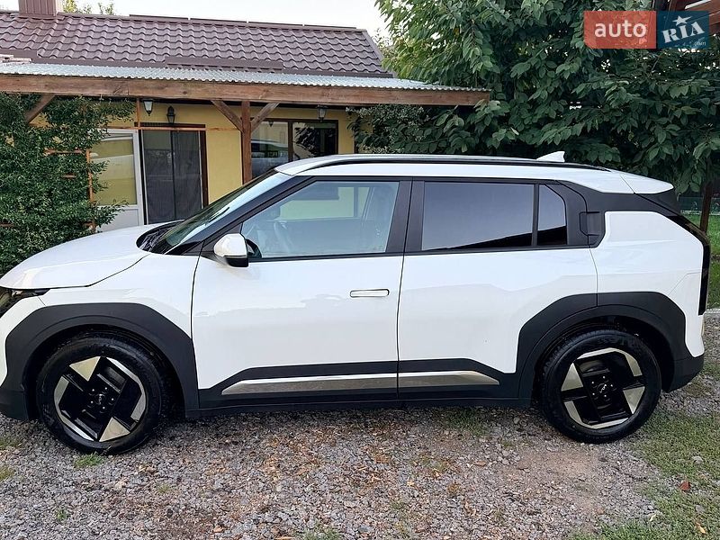 Позашляховик / Кросовер Kia EV3 2025 в Вінниці