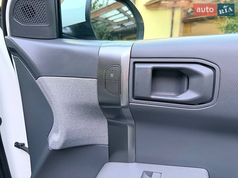 Позашляховик / Кросовер Kia EV3 2025 в Вінниці