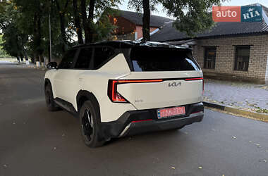 Внедорожник / Кроссовер Kia EV5 2024 в 