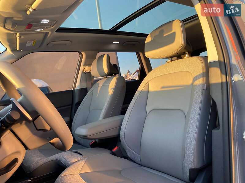 Внедорожник / Кроссовер Kia EV5 2024 в Львове