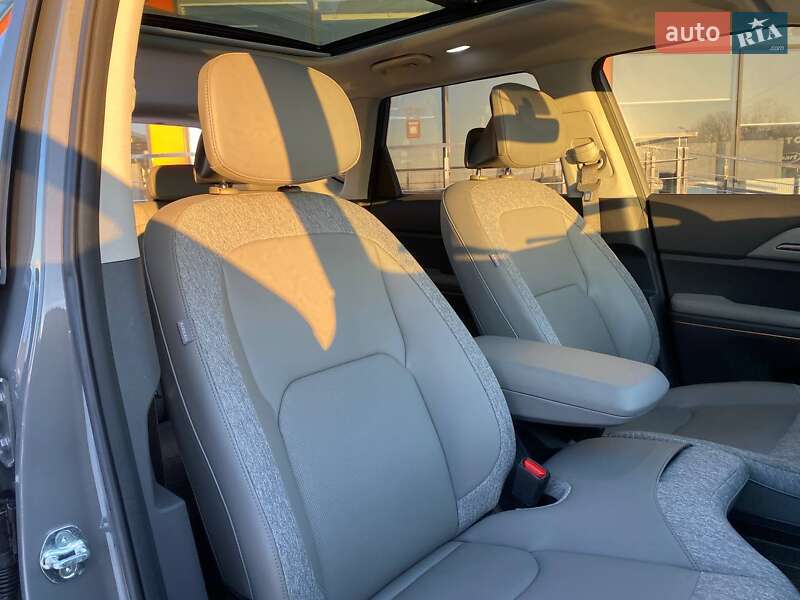 Внедорожник / Кроссовер Kia EV5 2024 в Львове