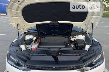 Внедорожник / Кроссовер Kia EV6 2022 в 