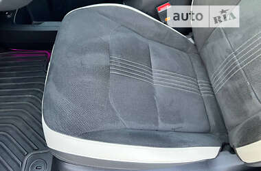Внедорожник / Кроссовер Kia EV6 2022 в 