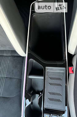 Внедорожник / Кроссовер Kia EV6 2022 в 