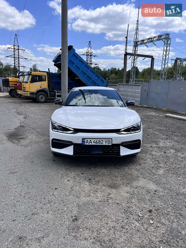 Позашляховик / Кросовер Kia EV6 2021 в Києві