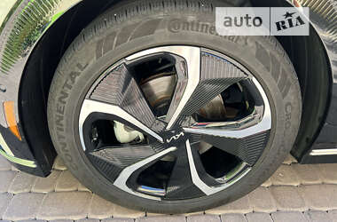 Внедорожник / Кроссовер Kia EV6 2021 в 