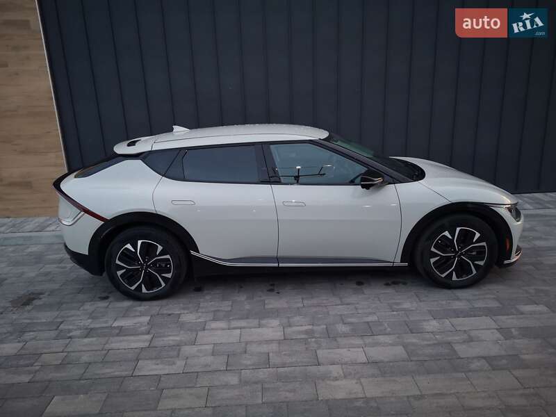 Внедорожник / Кроссовер Kia EV6 2022 в Луцке