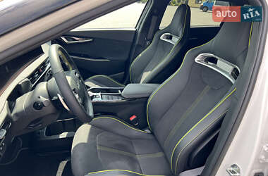 Внедорожник / Кроссовер Kia EV6 2023 в 