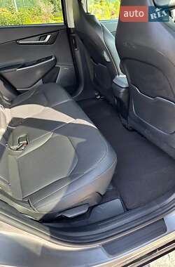 Внедорожник / Кроссовер Kia EV6 2022 в 