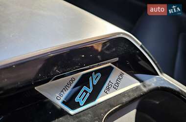 Внедорожник / Кроссовер Kia EV6 2022 в 