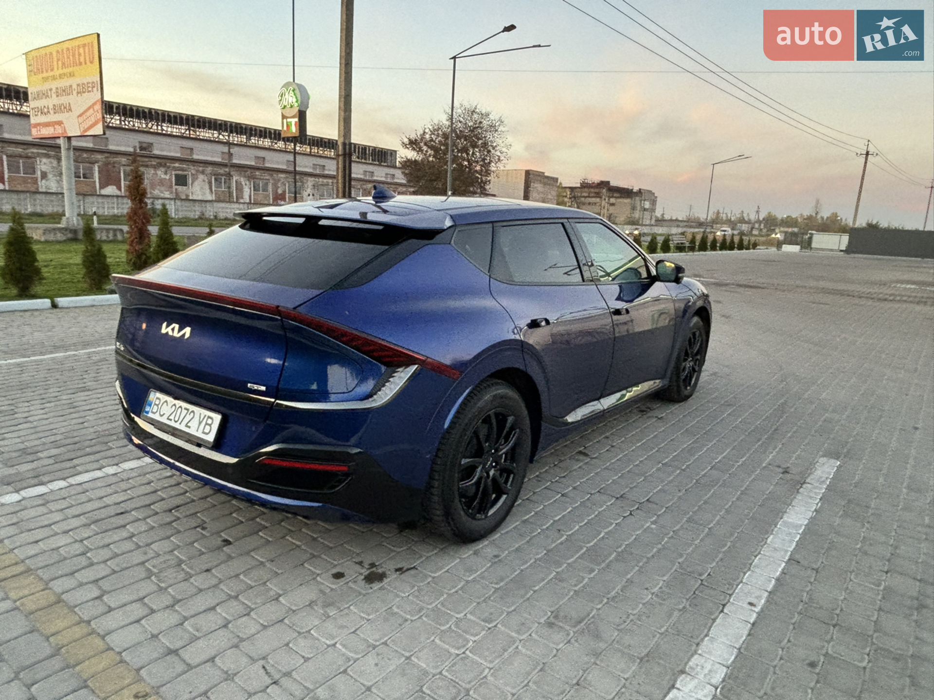 2022 Kia EV6 - мініатюра 3