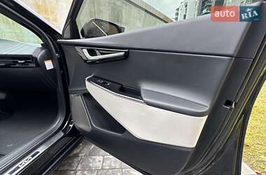 Внедорожник / Кроссовер Kia EV6 2022 в 