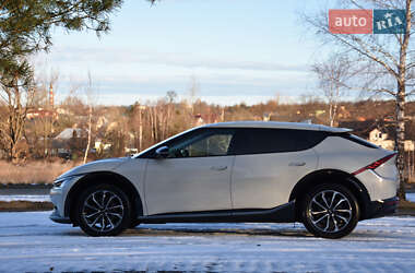 Внедорожник / Кроссовер Kia EV6 2022 в 