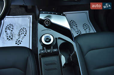 Внедорожник / Кроссовер Kia EV6 2022 в 