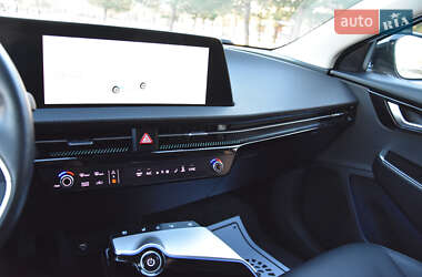 Внедорожник / Кроссовер Kia EV6 2022 в 