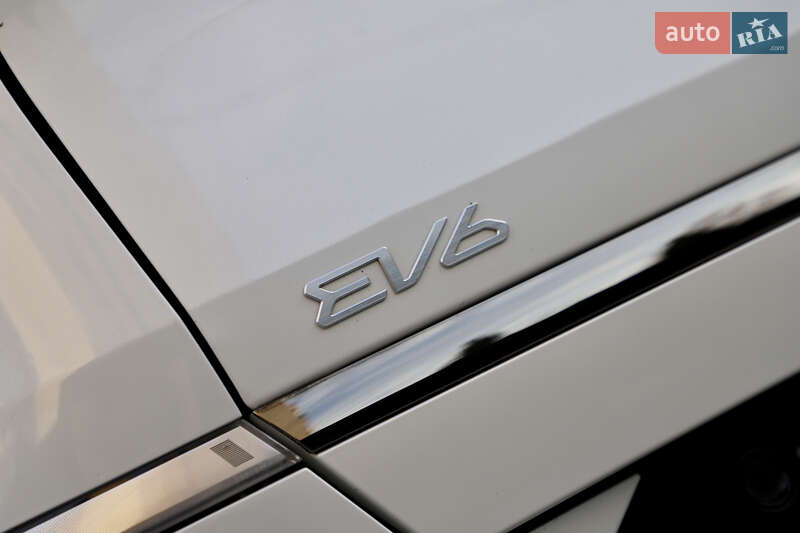 Внедорожник / Кроссовер Kia EV6 2022 в Дрогобыче