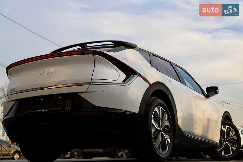 Внедорожник / Кроссовер Kia EV6 2022 в Дрогобыче
