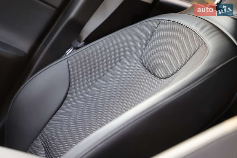 Внедорожник / Кроссовер Kia EV6 2022 в Дрогобыче