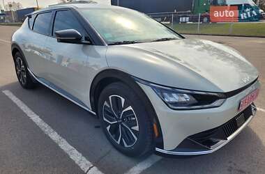 Внедорожник / Кроссовер Kia EV6 2021 в 