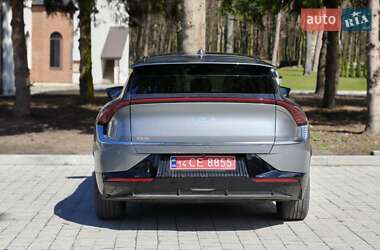 Позашляховик / Кросовер Kia EV6 2023 в 
