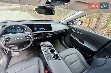Позашляховик / Кросовер Kia EV6 2023 в 