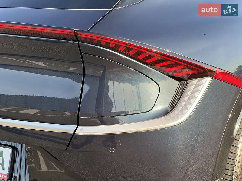 Внедорожник / Кроссовер Kia EV6 2023 в Ровно