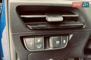 Позашляховик / Кросовер Kia EV6 2022 в 