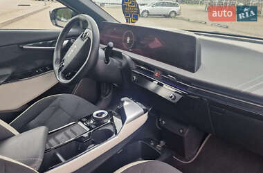 Внедорожник / Кроссовер Kia EV6 2022 в 