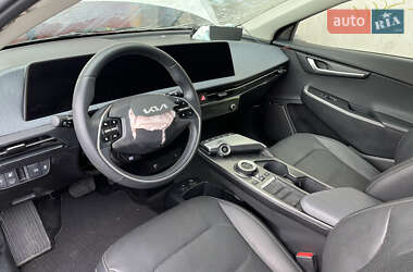 Позашляховик / Кросовер Kia EV6 2022 в 