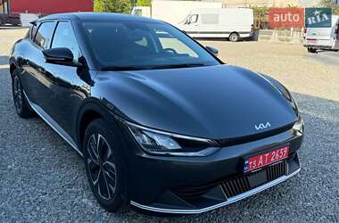 Позашляховик / Кросовер Kia EV6 2023 в 