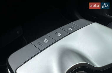 Внедорожник / Кроссовер Kia EV6 2022 в 