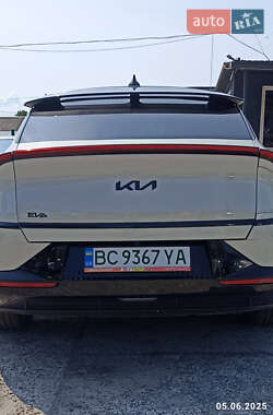 Внедорожник / Кроссовер Kia EV6 2022 в 