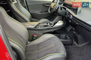 Внедорожник / Кроссовер Kia EV6 2023 в 