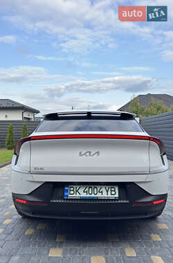 Позашляховик / Кросовер Kia EV6 2022 в 