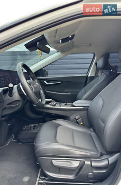Позашляховик / Кросовер Kia EV6 2022 в 