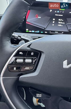 Позашляховик / Кросовер Kia EV6 2022 в 