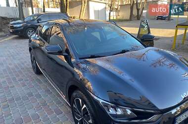 Внедорожник / Кроссовер Kia EV6 2022 в 