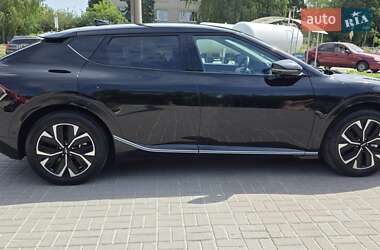 Внедорожник / Кроссовер Kia EV6 2023 в 