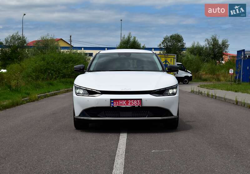 Внедорожник / Кроссовер Kia EV6 2022 в Дрогобыче