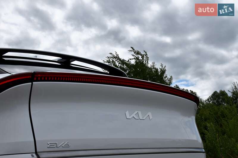 Внедорожник / Кроссовер Kia EV6 2022 в Дрогобыче