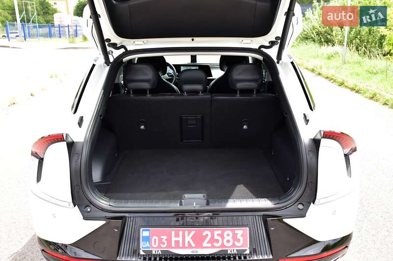 Внедорожник / Кроссовер Kia EV6 2022 в Дрогобыче