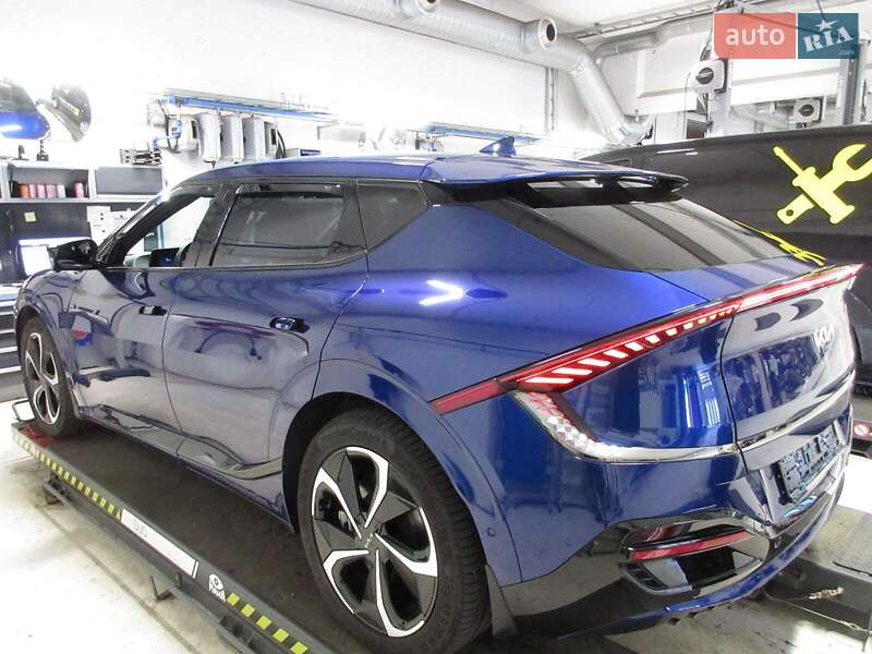 Внедорожник / Кроссовер Kia EV6 2023 в Киеве
