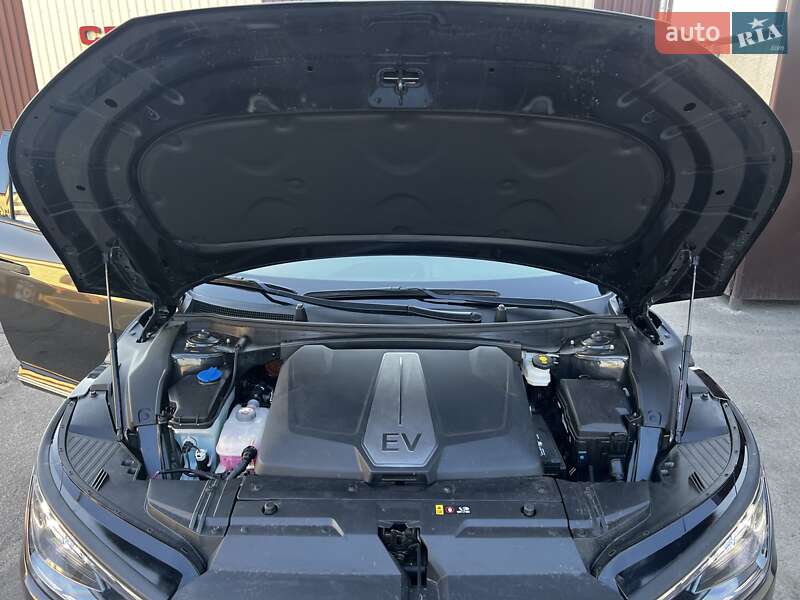 Внедорожник / Кроссовер Kia EV6 2023 в Ровно