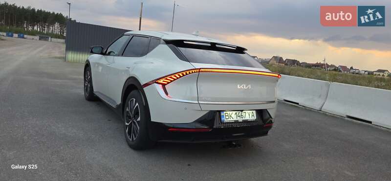 Внедорожник / Кроссовер Kia EV6 2021 в Сарнах