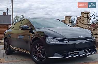 Внедорожник / Кроссовер Kia EV6 2022 в 