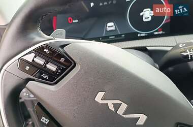 Внедорожник / Кроссовер Kia EV6 2022 в 