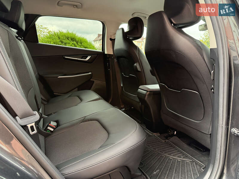 Внедорожник / Кроссовер Kia EV6 2024 в Ровно