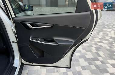 Внедорожник / Кроссовер Kia EV6 2024 в 