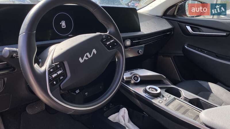 Позашляховик / Кросовер Kia EV6 2023 в Ужгороді фото 19 Позашляховик / Кросовер Kia EV6 2023 в Ужгороді