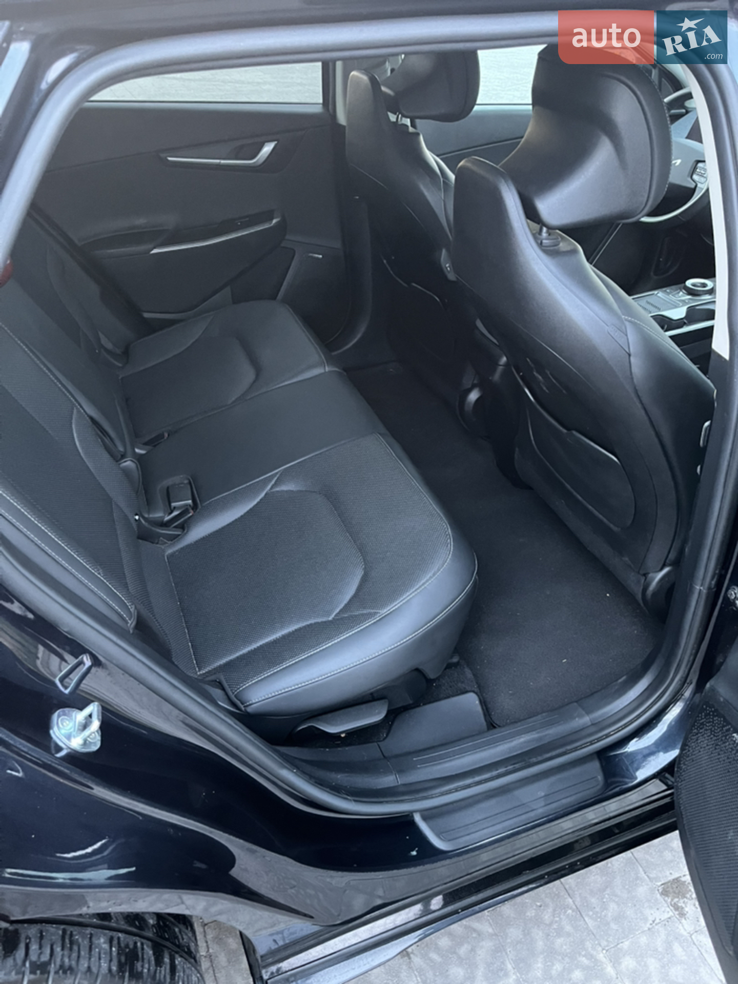 2022 Kia EV6 - мініатюра 8